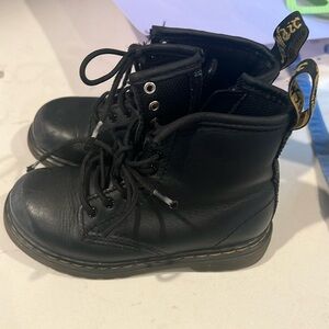 Kids Dr Martens US10